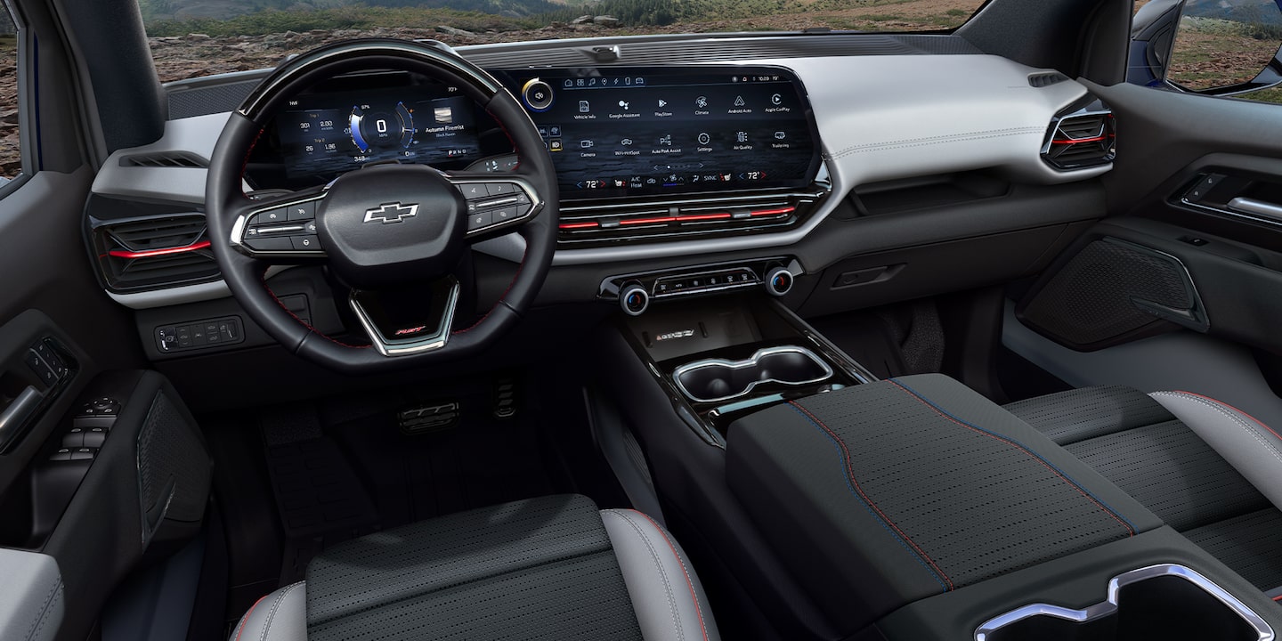 silverado_ev_reveal_gallerythumb_02_Marilyn_Cannell